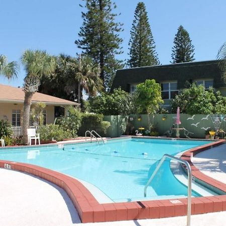 Gulf Gardens Cottage #3 St. Pete Beach Buitenkant foto