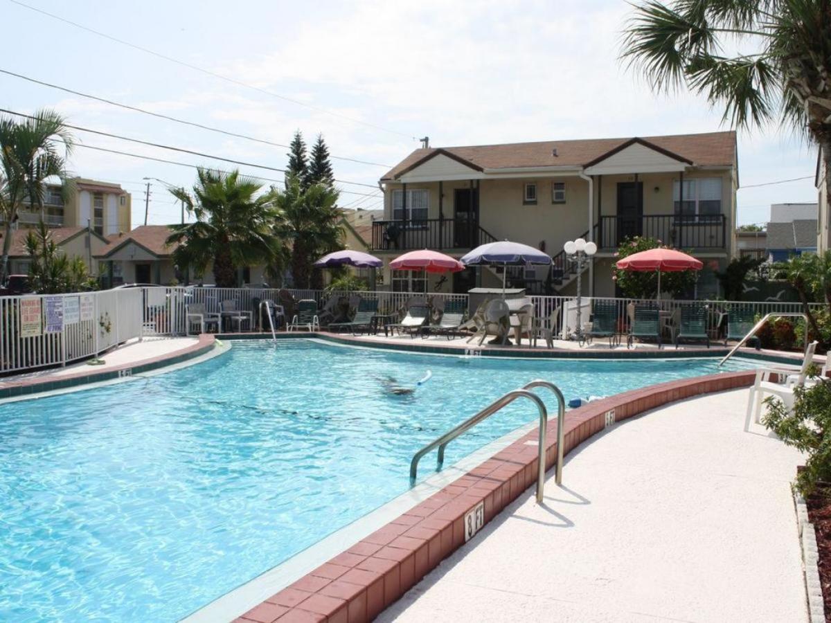 Gulf Gardens Cottage #3 St. Pete Beach Buitenkant foto