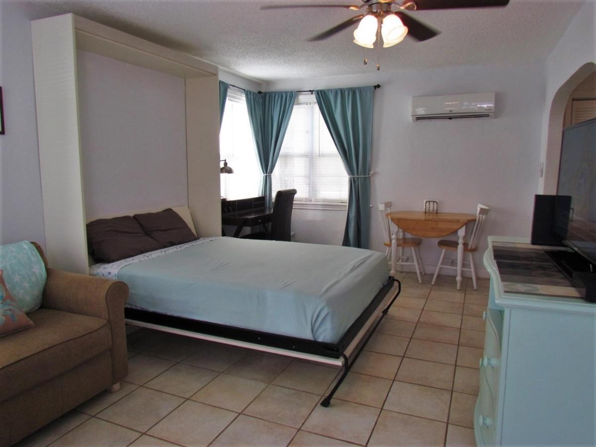 Gulf Gardens Cottage #3 St. Pete Beach Buitenkant foto
